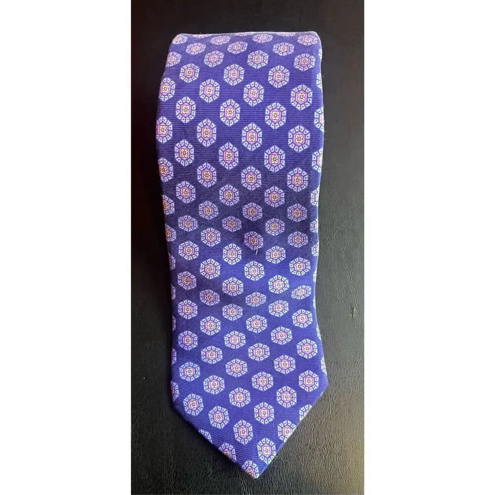 Ike Behar tie